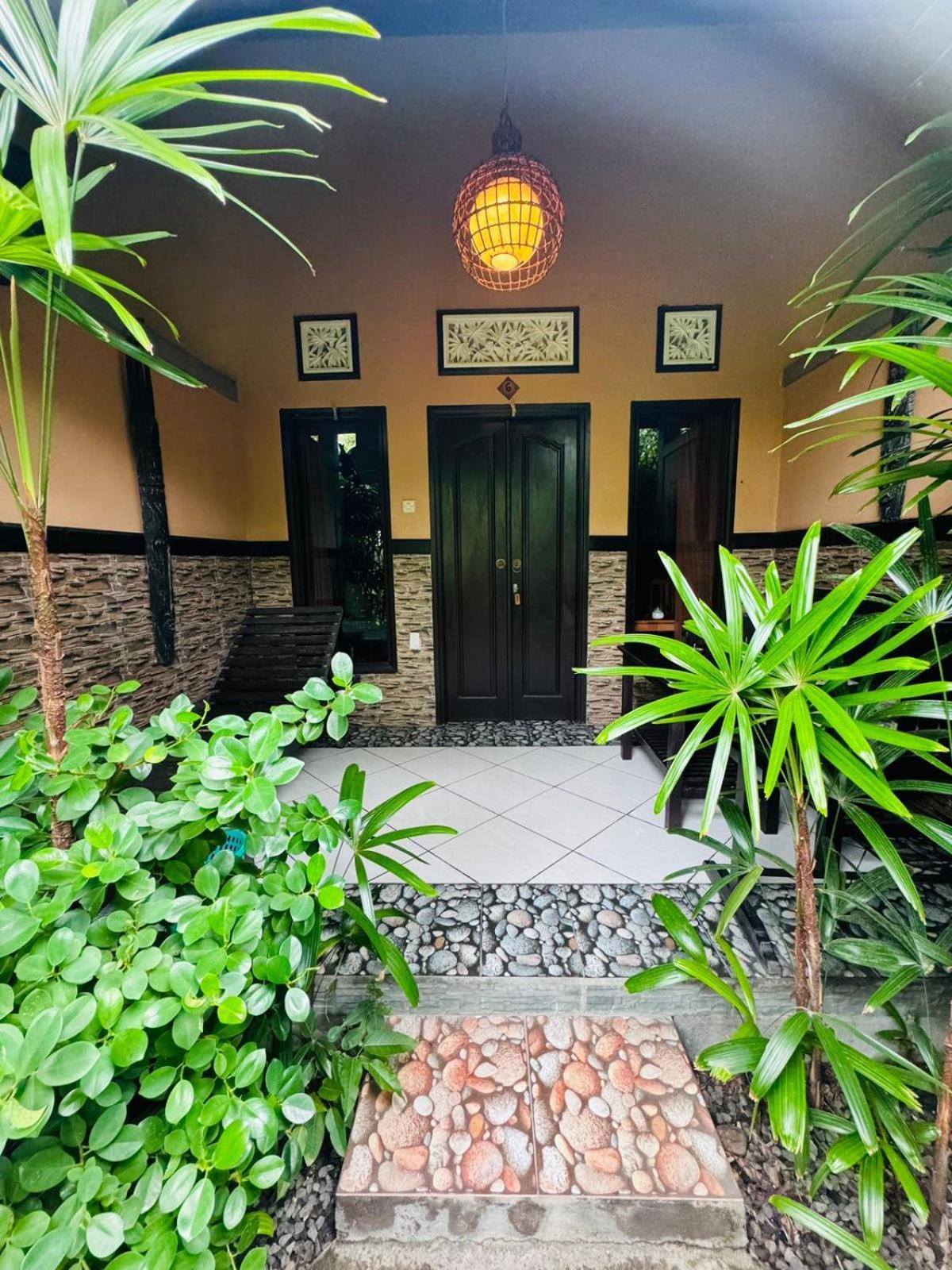 Putu Guest House Pemuteran Ngoại thất bức ảnh